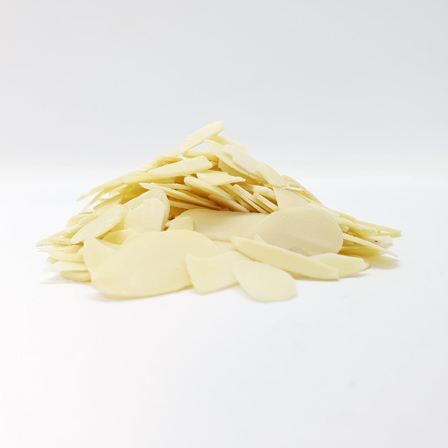 شرائح اللوز